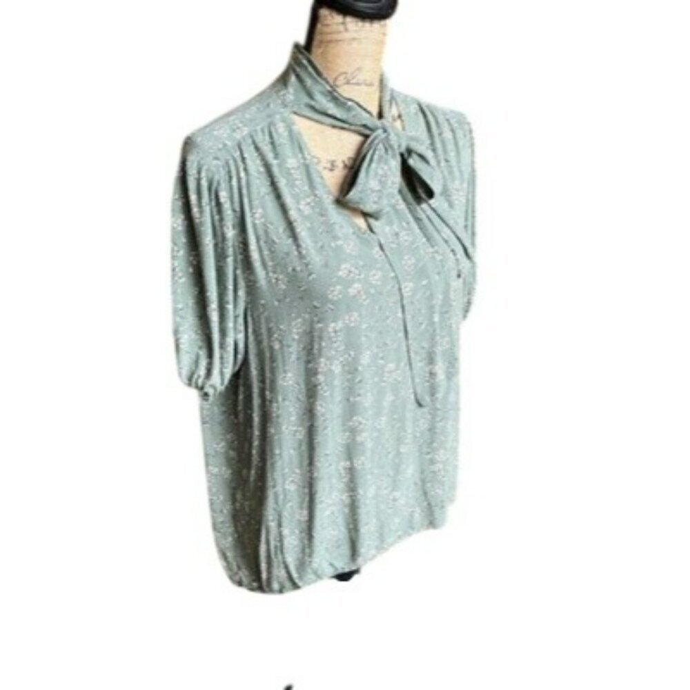 Alison Andrews Womens Floral Print Tie-Neck Blouse Short Sleeve Lightweight Sz L